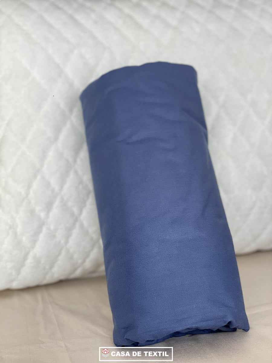 Cearșaf de pat cu elastic + 2 fețe de pernă 50x70 - Confort și practicitate