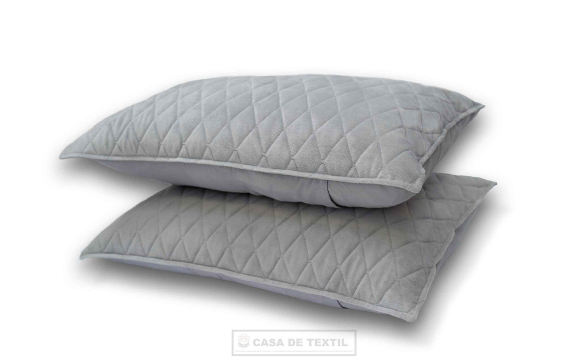 Cuvertură de pat 220x240 cm cu 2 fețe de pernă 50x70 cm - Calitate și confort garantate