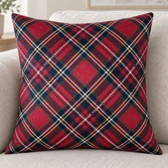 Față de pernă decorativă 45x45 cu carouri roșii tartan