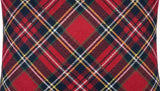 Detaliu imprimeu față de pernă cu carouri roșii tartan